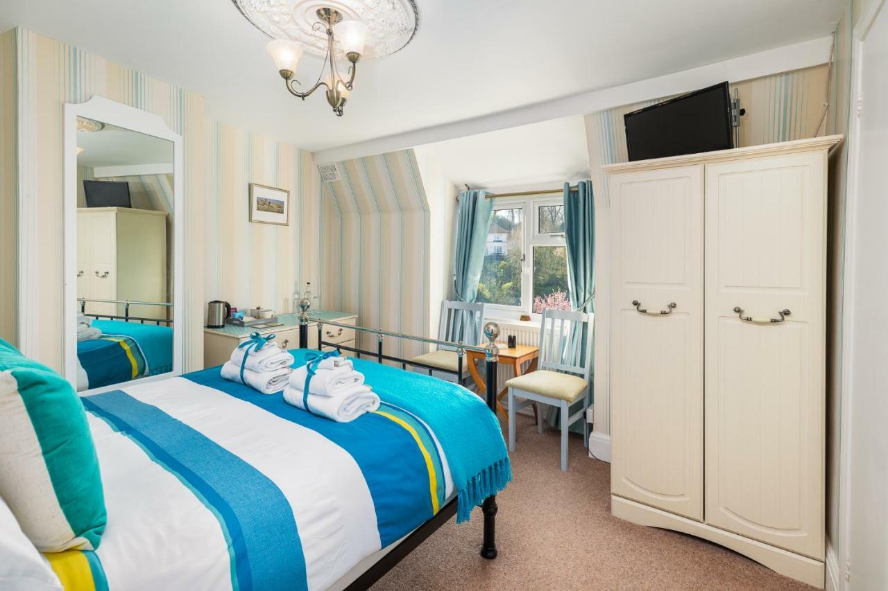 אילפרקומב Langleigh Guest House מראה חיצוני תמונה